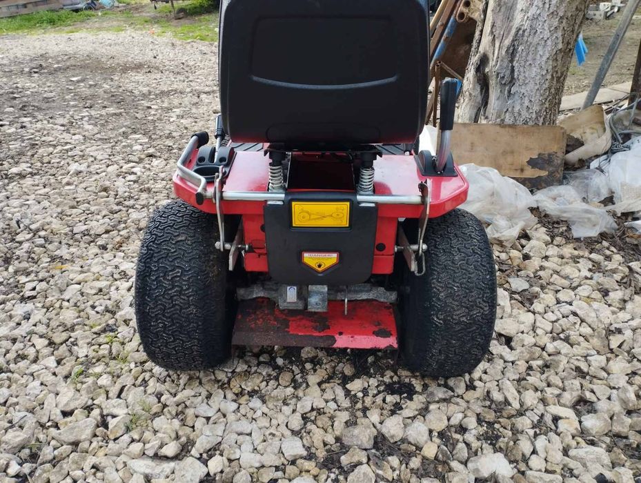 Тракторна косачка Honda двуцилиндрова  13hp