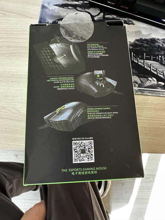 Продаётся игровую мышку Razer