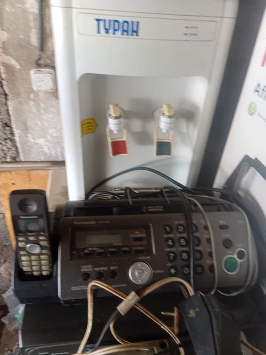 Кулер для воды рабочий