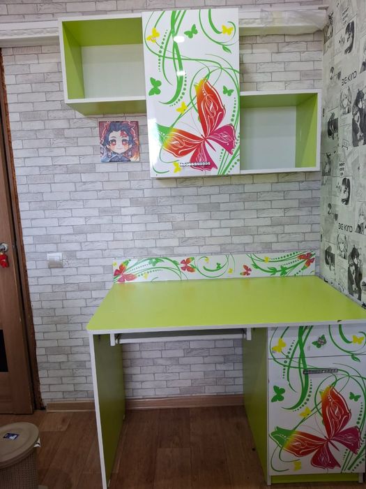 Продам детскую мебель 150000