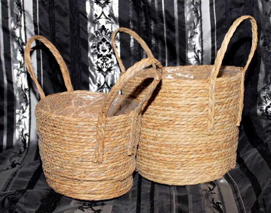 Корзины плетеные с ручками