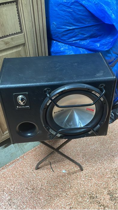 Саббуфер для машины