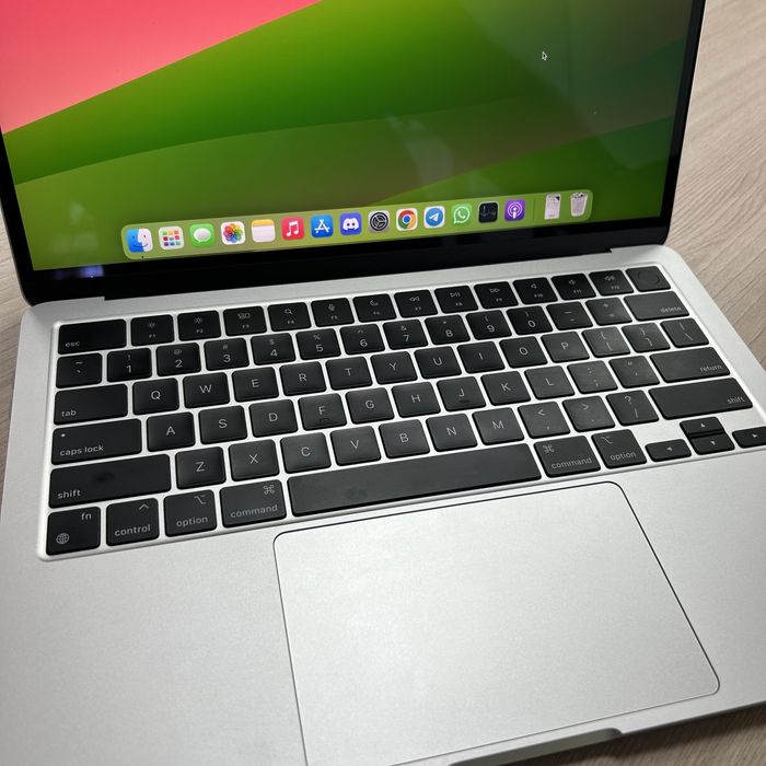 Macbook Air M2 8/256