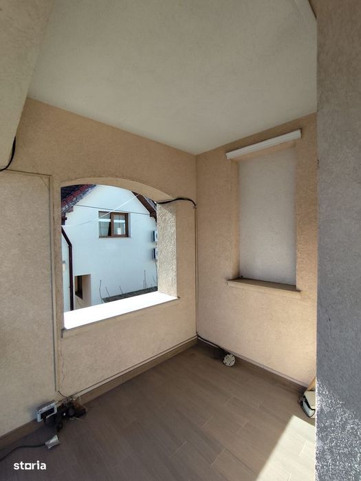 Duplex 4 camere l Su 120 mp l Teren 200 mp l 2 Parcari l Zona Florilor