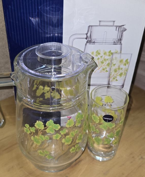 Продам посуду.Новая