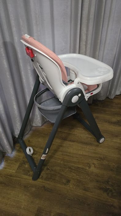 Детско столче за храна