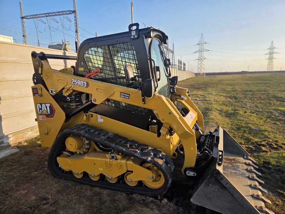 Închiriere Buldoexcavator Caterpillar 428 | Servicii Profesionale