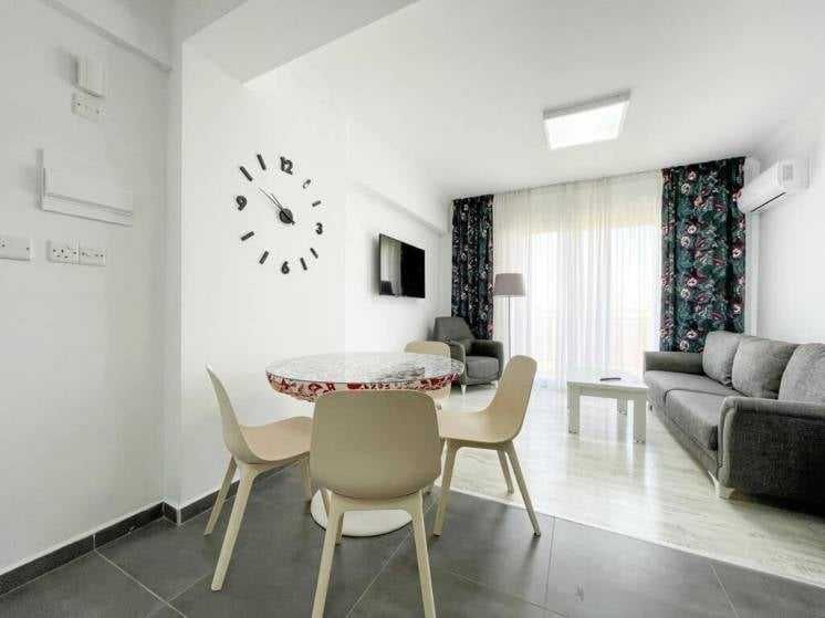 Дава се под наем Двустаен апартамент в София, Зона Б-18 - 65 кв.м за 598.23 € - Снимка #3