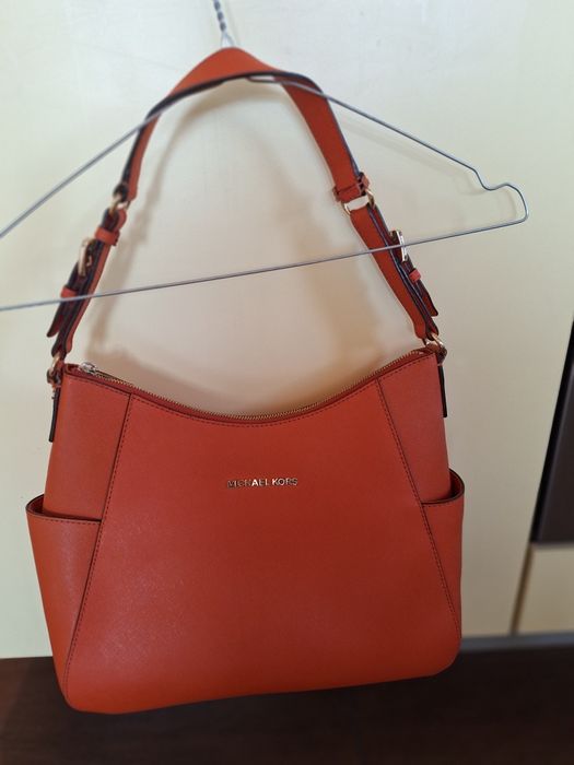 Оригинална чанта Michael Kors