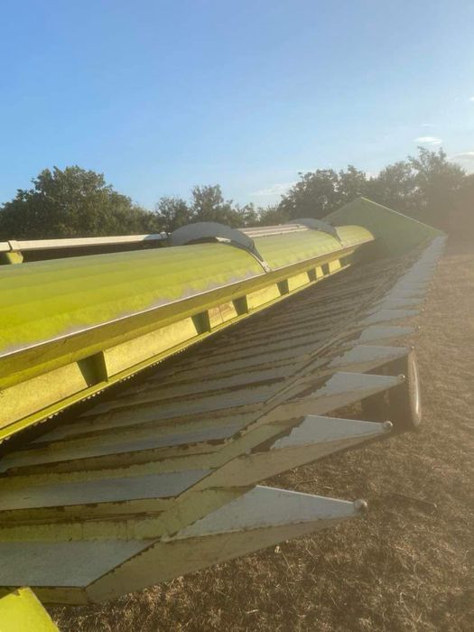 Приспособление за прибиране на слънчоглед