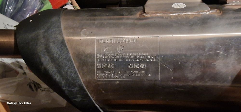 Piese motocicleta+anvelope Metzeler.