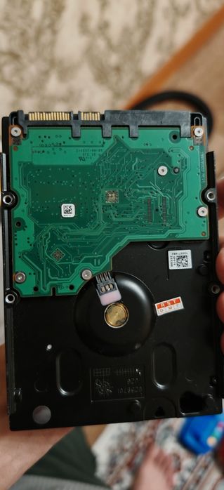Продам жесткий диск