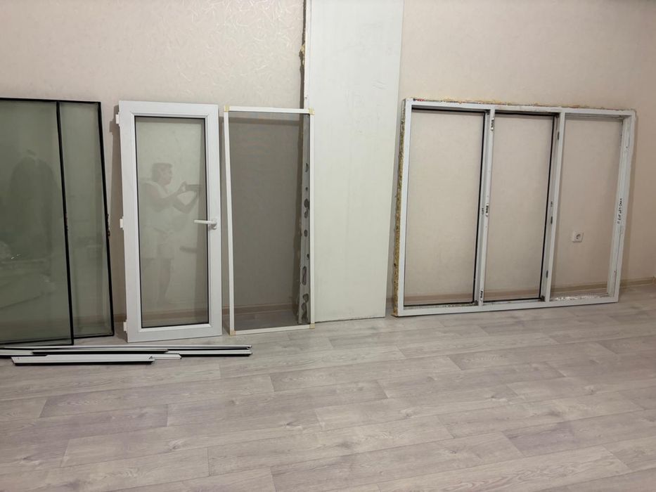 Пластик терезелер