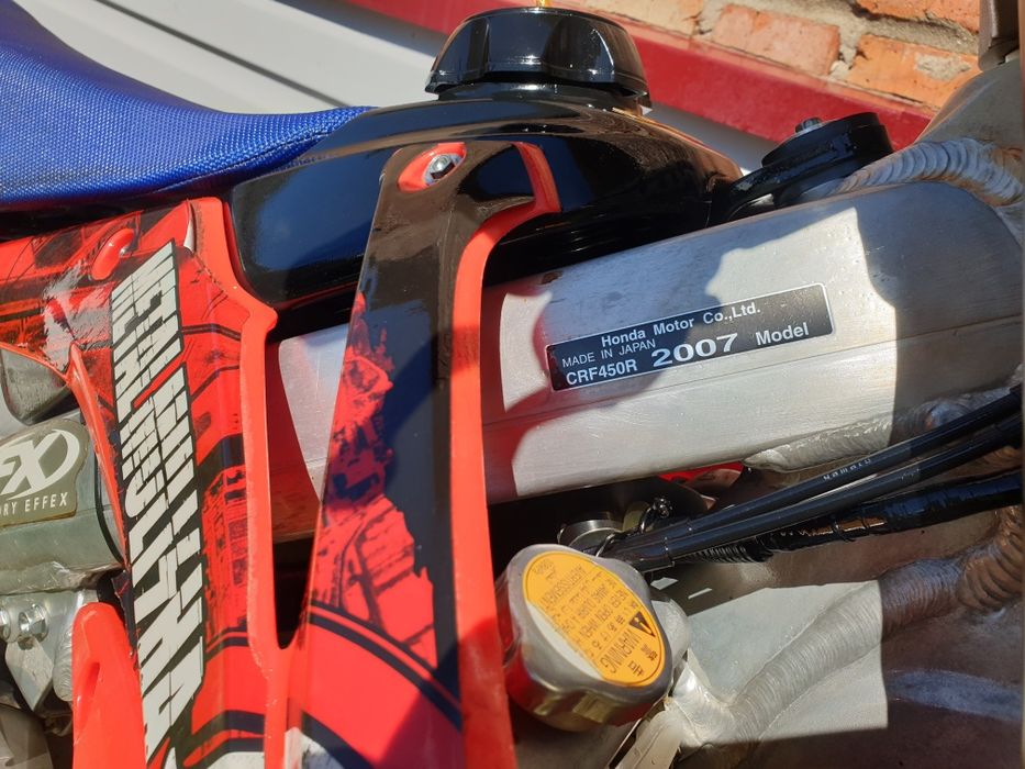 Продам кроссовый мотоцикл HONDA