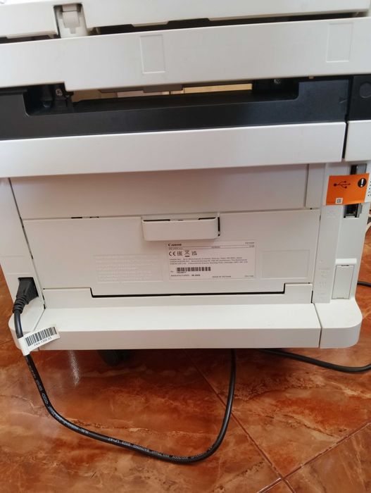 Продавам мултифункционално устройство