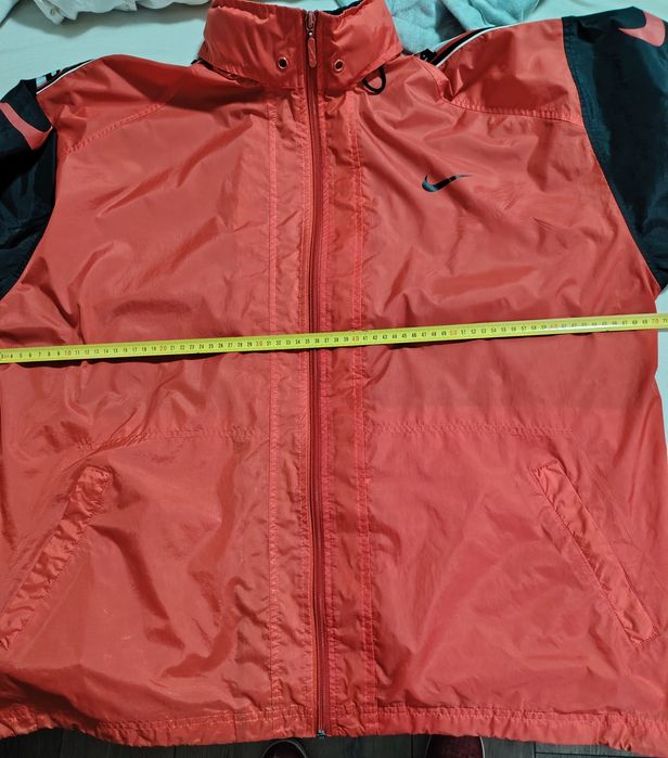 Geaca Nike originală
