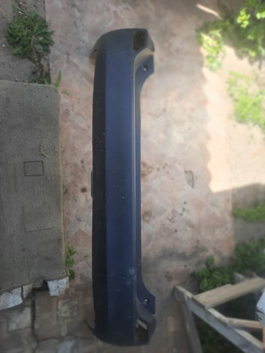 Продам бампера оригинал .