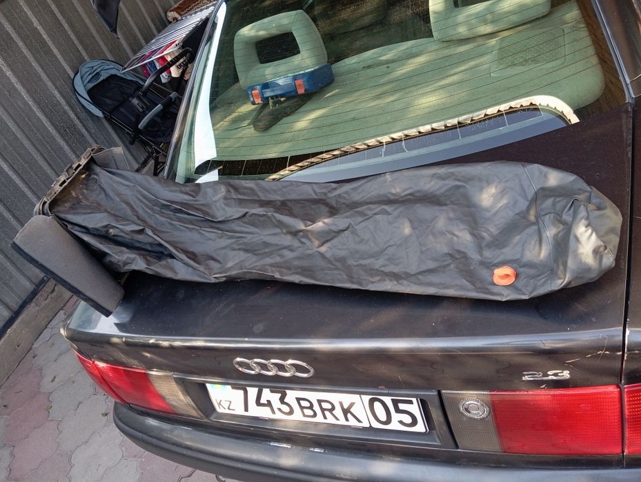 Продам лыжный чехол на ауди