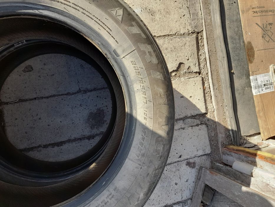 Продаю шину автомобильная