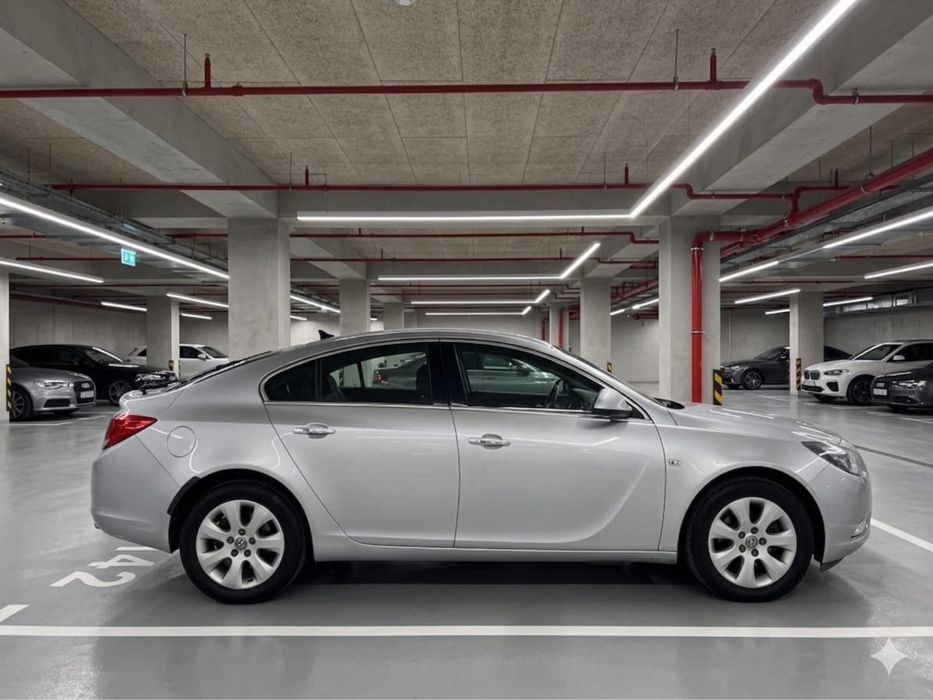 Opel insignia 1.6 benzina 6 trepte euro 5,model 2010, pos rate