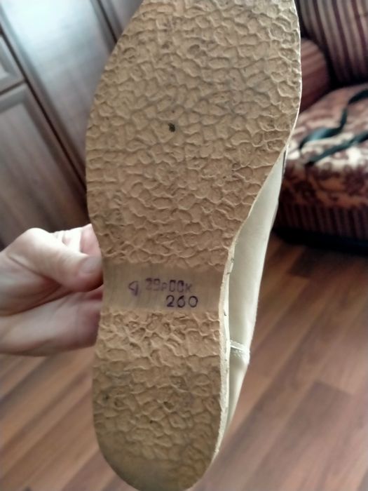 Продам мужские туфли