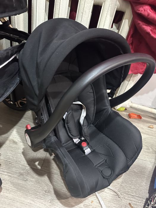 Коляска с автолюлькой за 25 тыс