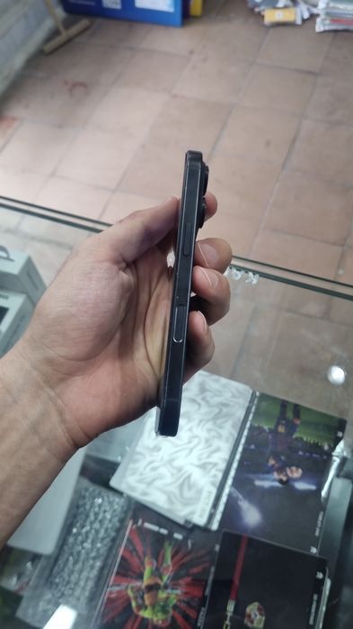 Iphone 16 pro 128 gb Black