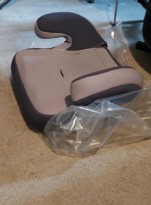 Столче за кола 9 - 36 кг, Черно/Сиво