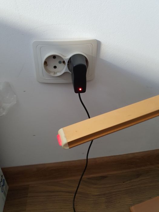 Lampă LED extensibilă