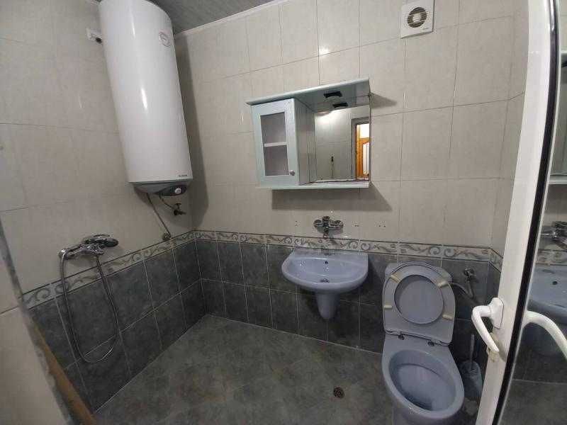 Дава се под наем Тристаен апартамент в Бургас, Братя Миладинови - 66 кв.м за 433.5 € - Снимка #10