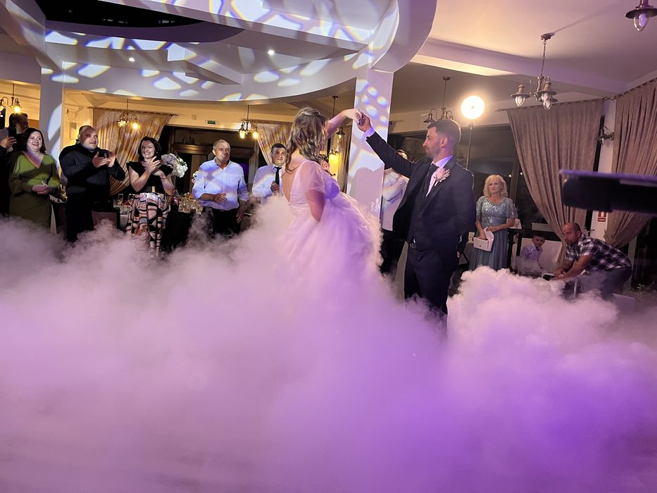 Baloane cu fum DJ Solista Sonorizari gheata carbonica