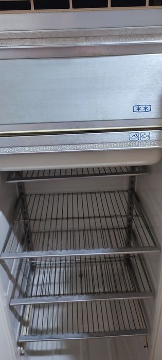 Холодильник Зил.