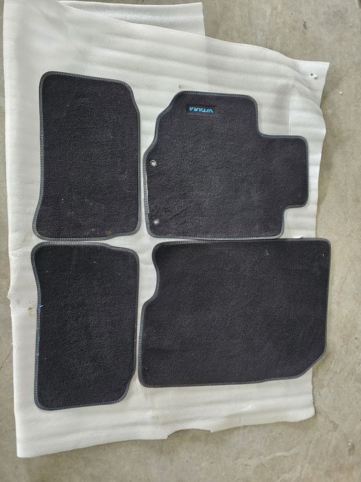 Presuri față/spate,  covorase mocheta originale Suzuki Vitara 2015-202