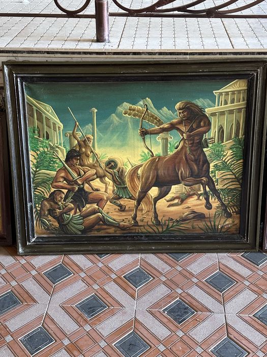 Продаются картины (настенные панно) в рамках