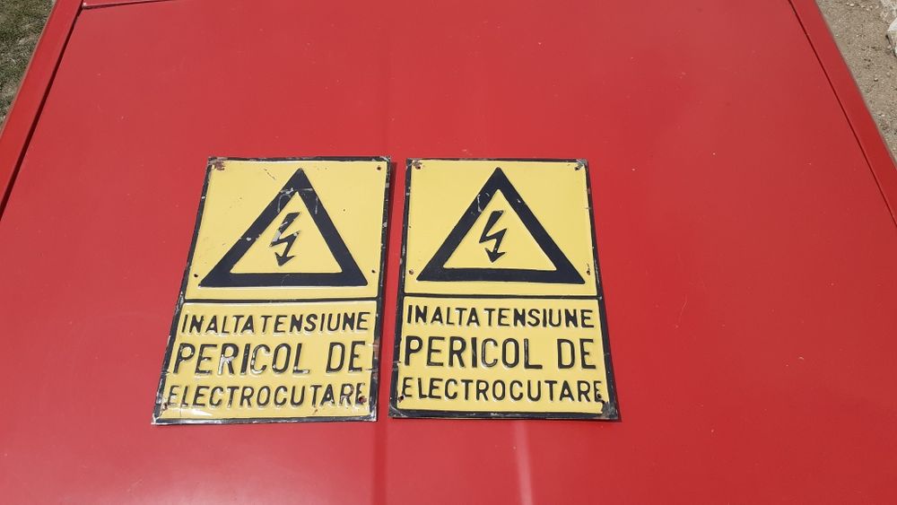 Semn tablă emailata/veche