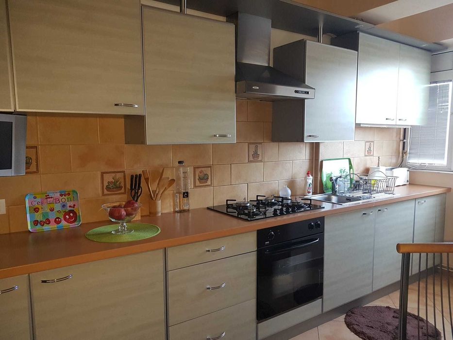Apartament decomandat în zona centrală