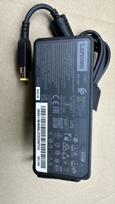 Оригиналнo Lenovo зарядно 20V / 3.25A / 65W / 01FR050 / Лаптоп PC