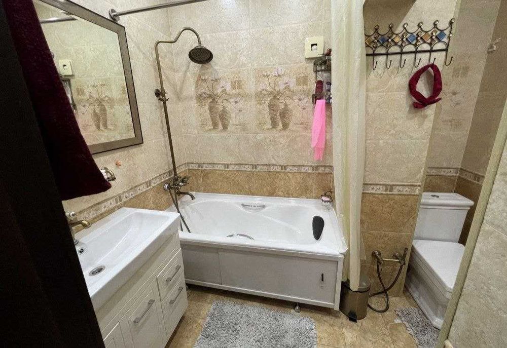 БИЙ / Дипломатия | 3-комн. 6 из 9 | 87 м2 [M:0129]