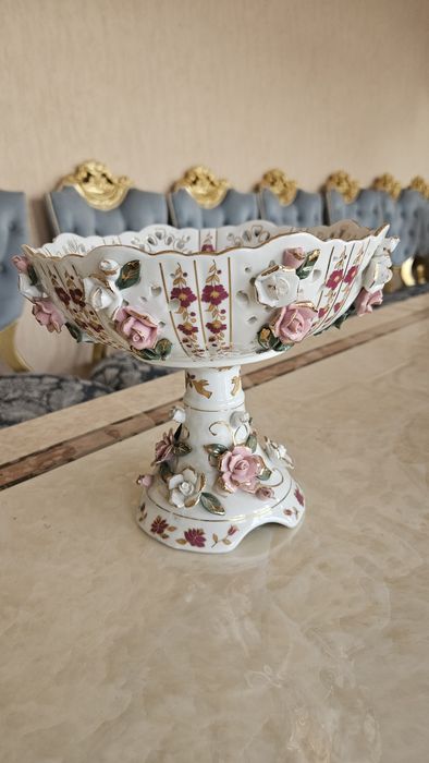 Farfor germaniya vazasi