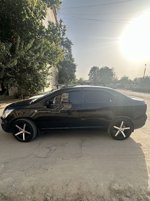 Кобальт Срочно сотилади