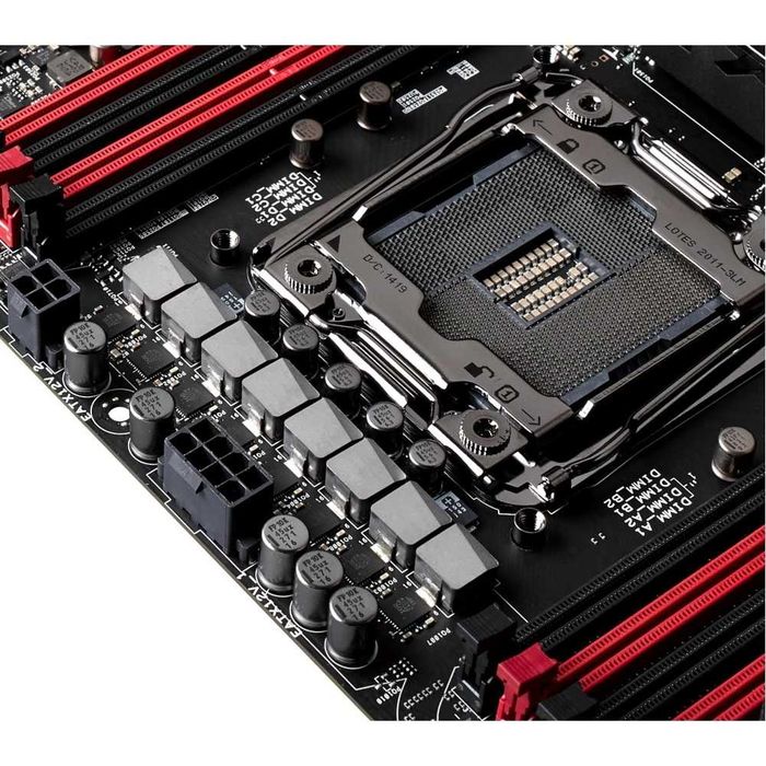 Дъно Дънна платка ASUS Rampage V Extreme 2011-3 X99 DDR4 OVERCLOCK