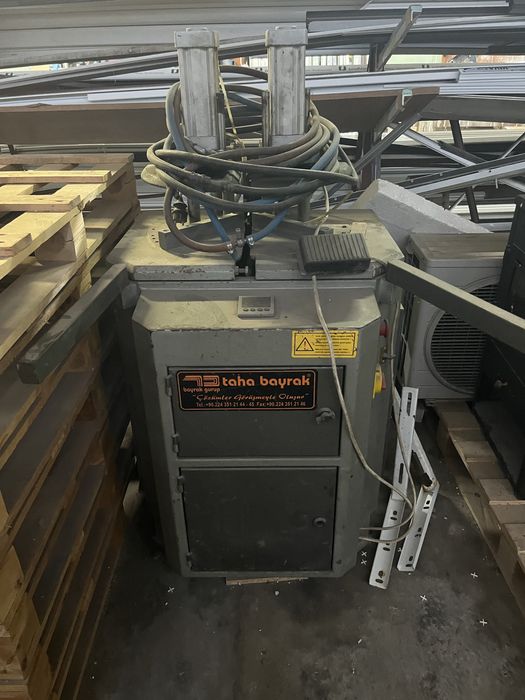 Машини за дограма