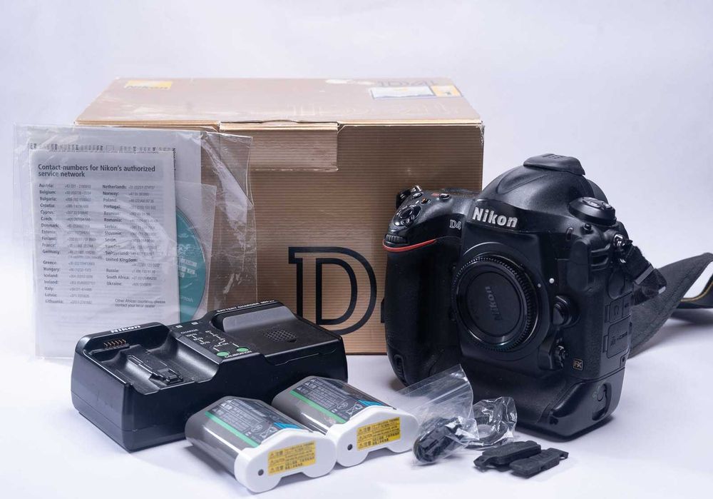 Nikon D4 + Obiective