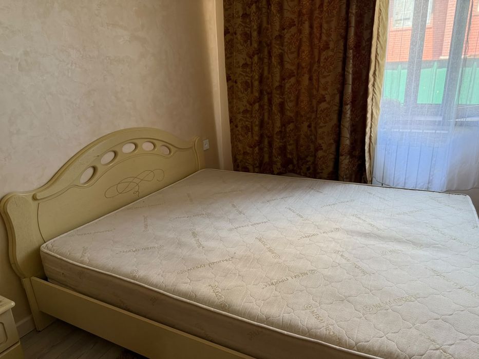 Матрас в хорошем состоянии