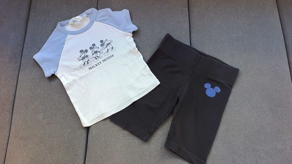 Set Mickey H&M, marimea 134, varsta 7-8 ani