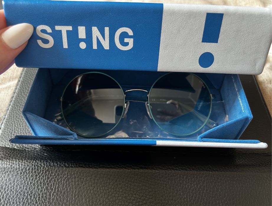 Унисекс овални слънчеви очила с градиента STING