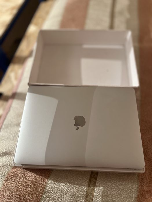 Apple MacBook Air 13 2020