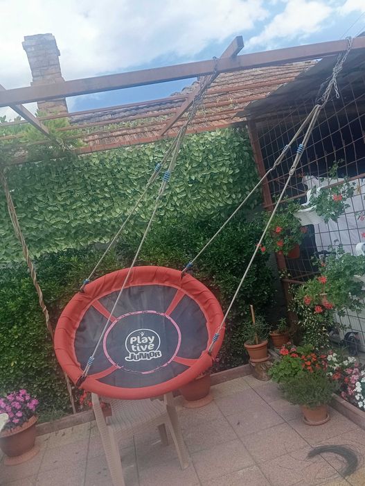Leagăn cuib pentru copii