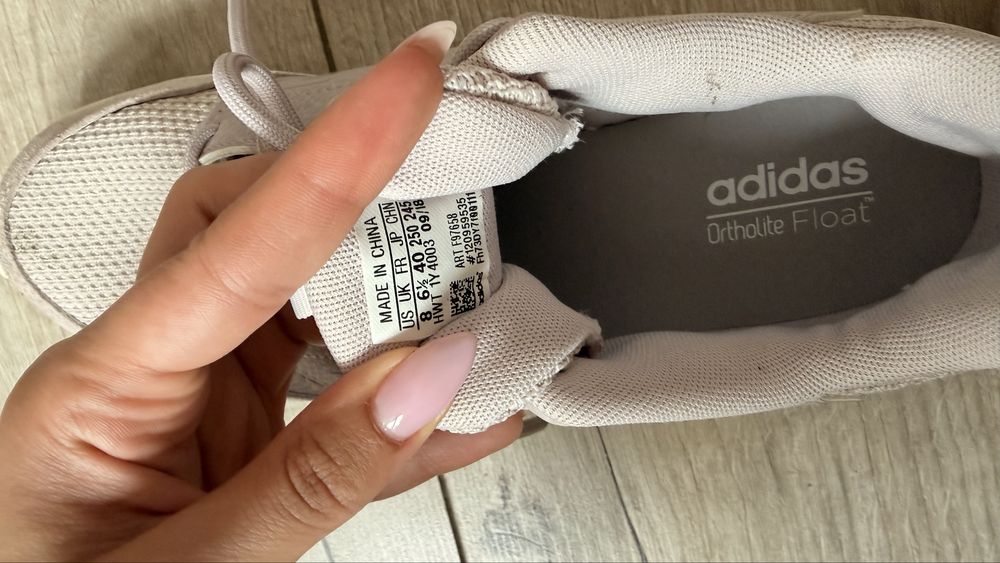 Дамски обувки- Adidas