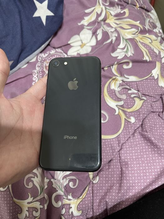 iPhone 8 64gb lla
